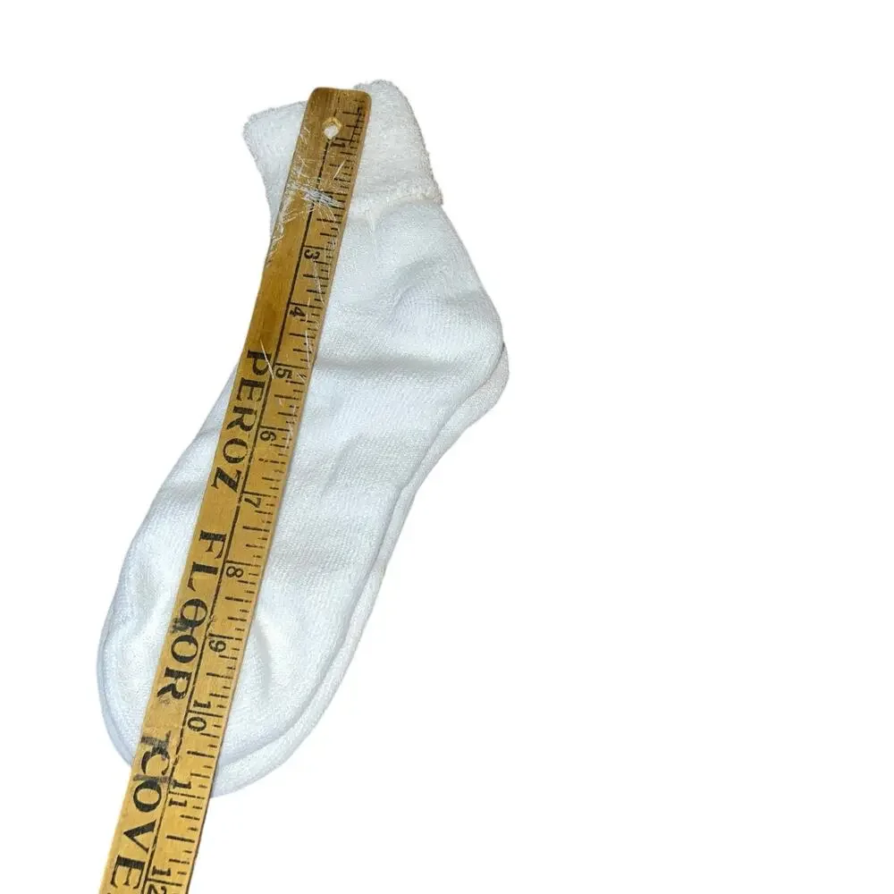 Vintage 1989 Hanes Her Way Cuffed Terry socks size 9-11 3 pairs white pink